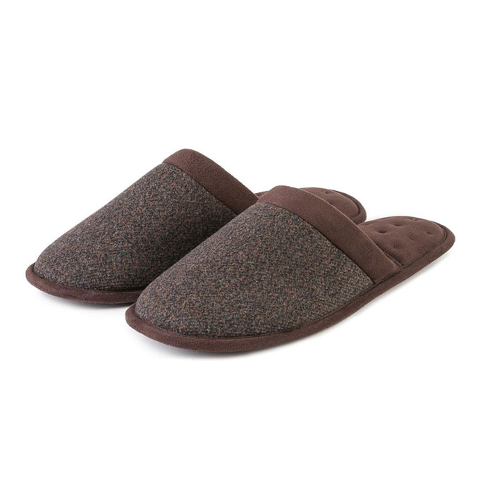 Isotoner Mens Textured Mule Slippers  Brown